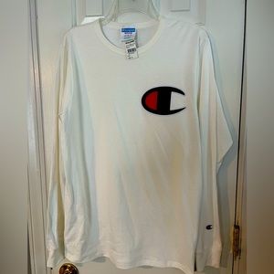 NWT Men’s White Champion Long Sleeve Tee